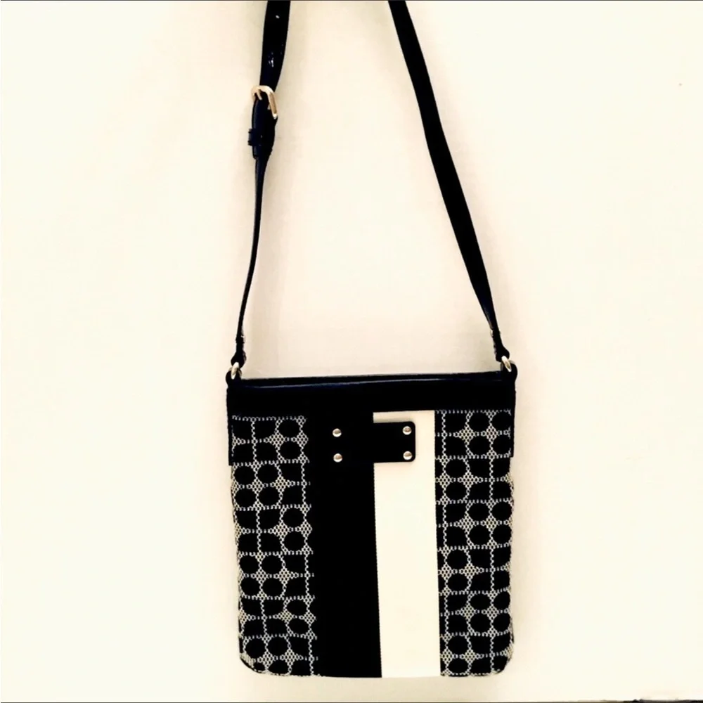 Vintage Kate Spade Dot Noel Crossbody Cream Canvas Patent Trim Classic Retro Bag